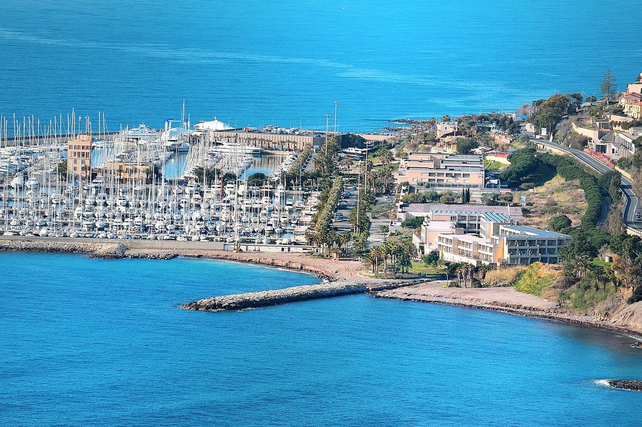Silvia Degli Aregai Apartment Santo Stefano al Mare Exterior foto